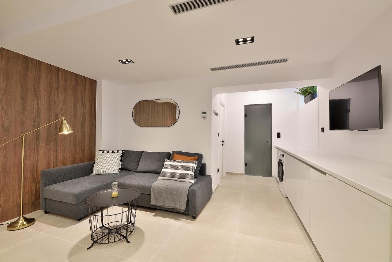 Phaedrus Living City Center Luxury Flat Skoufa Athen Exterior foto